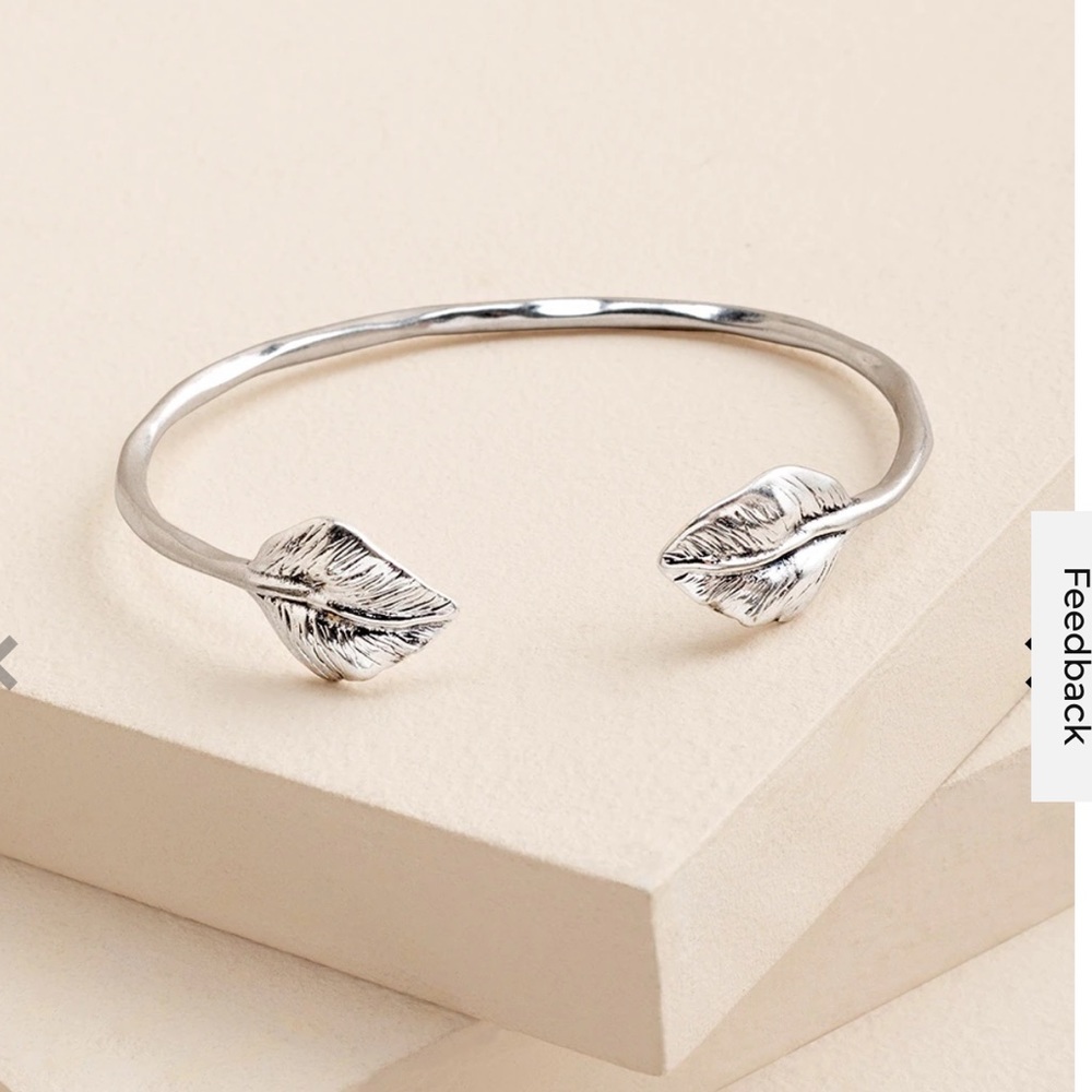Chicos Silvertone Leaf Bracelet, NWT.
